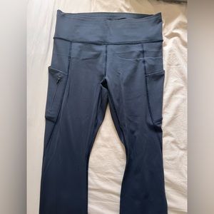 Athleta Navy blue leggings. Large